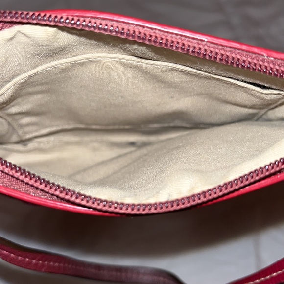 Coach Wristlet - Picture 3 of 4